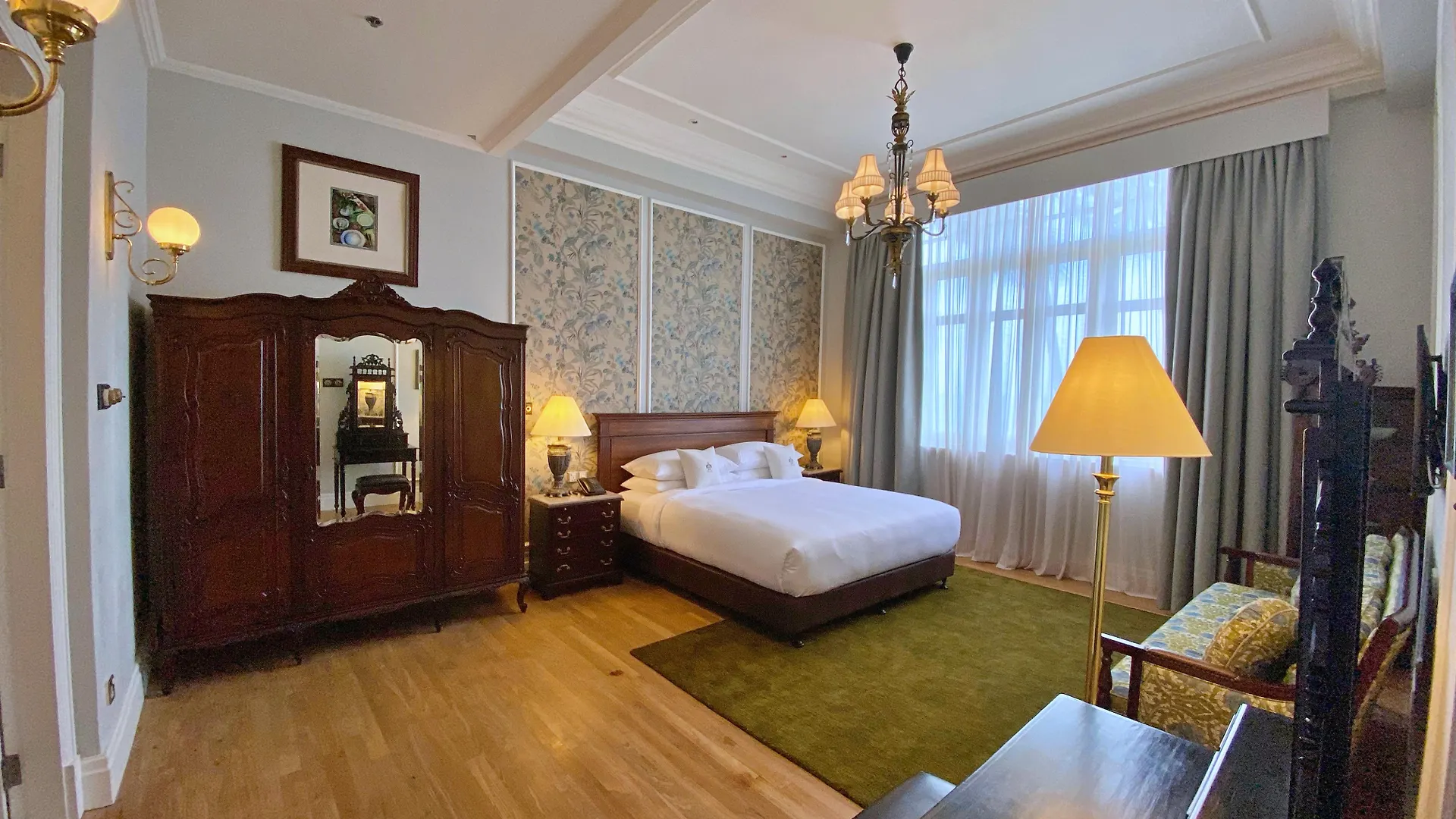 Eastern & Oriental Hotel George Town